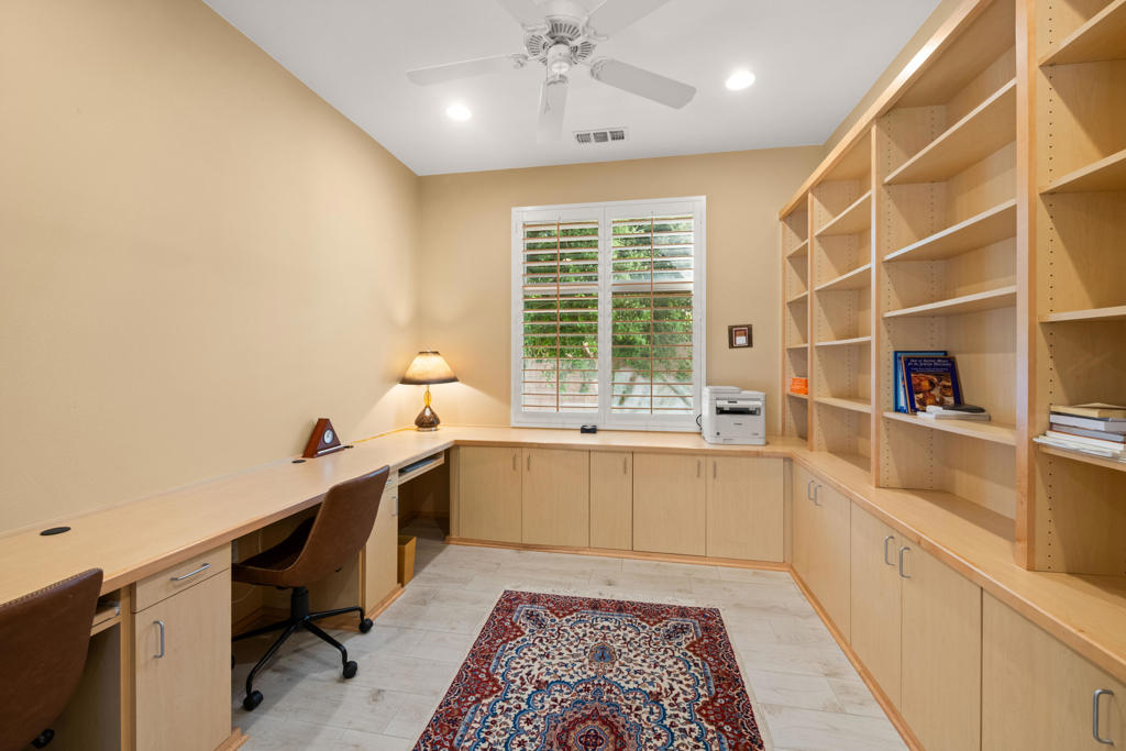 MLS #219137132DA image #6