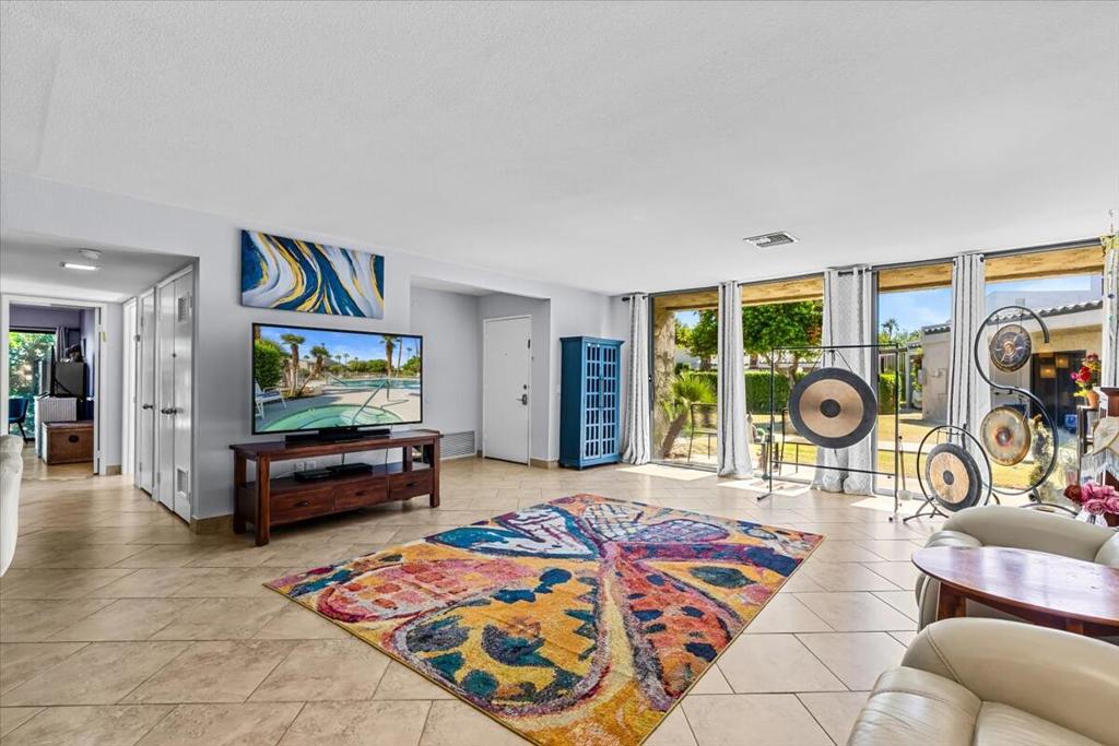 MLS #219137142DA image #6