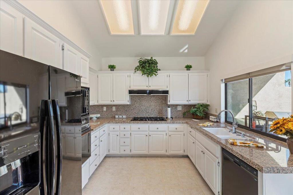 MLS #219137146DA image #15