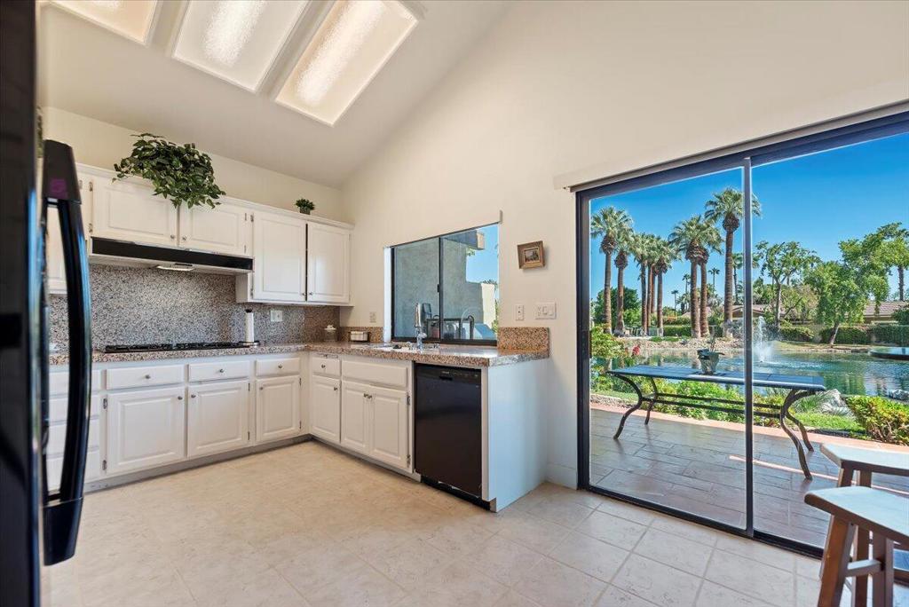 MLS #219137146DA image #16