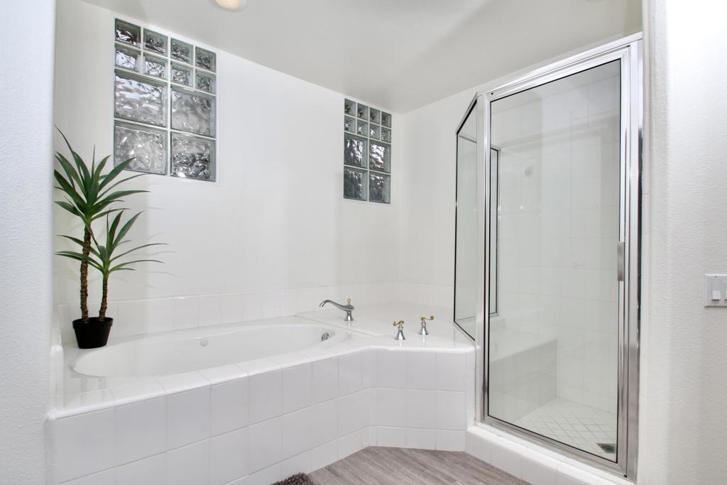 MLS #219137159DA image #10