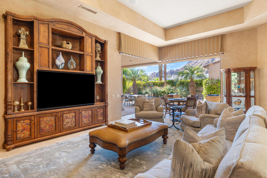 MLS #219137169DA image #30