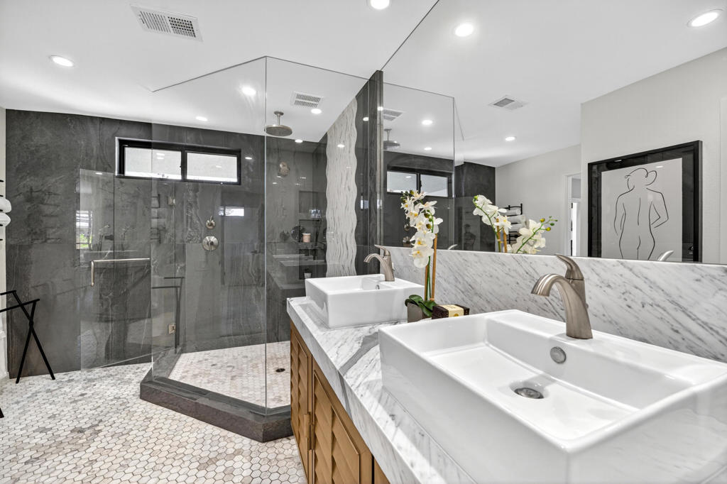 MLS #219137180DA image #16