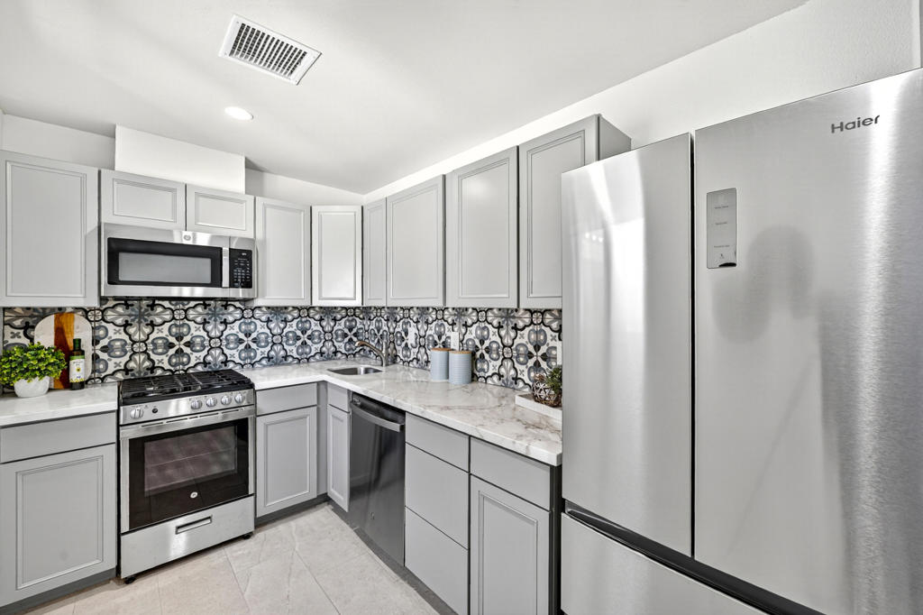 MLS #219137180DA image #32