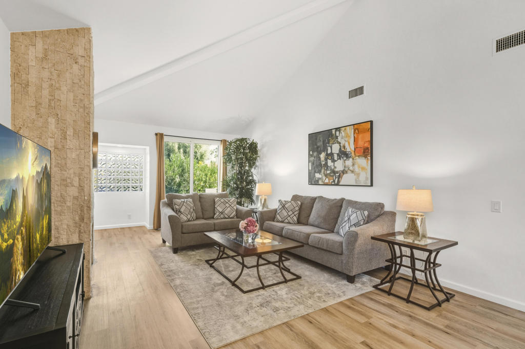 MLS #219137182DA image #10