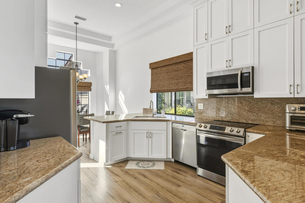 MLS #219137182DA image #14