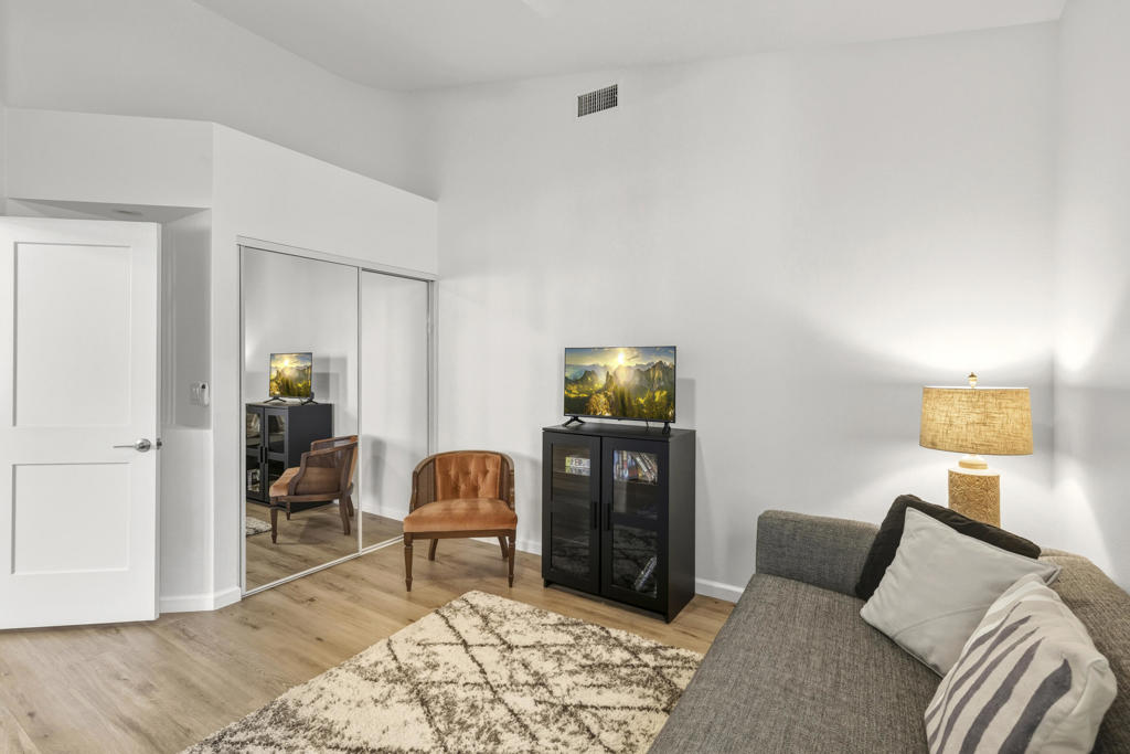 MLS #219137182DA image #31