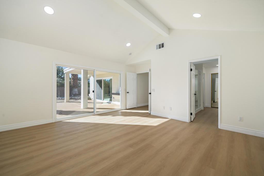 MLS #219137185PS image #31