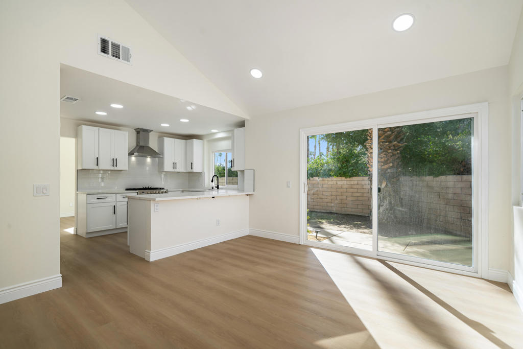 MLS #219137185PS image #9