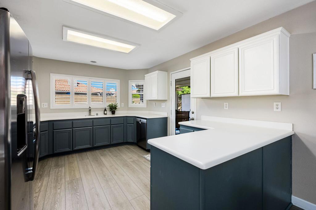 MLS #219137190DA image #12