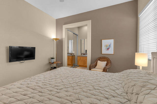 MLS #219137195DA image #32