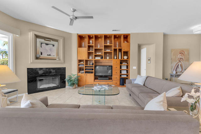 MLS #219137195DA image #8