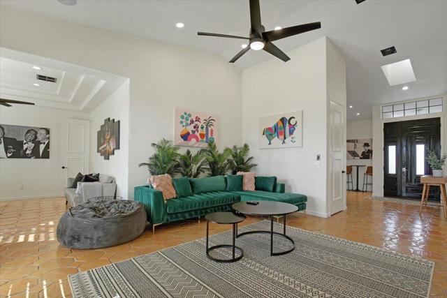 MLS #219137203PS image #5