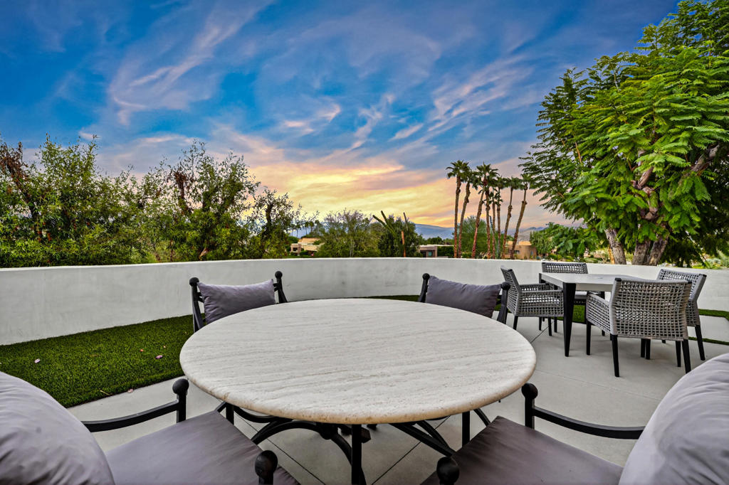 MLS #219137211DA image #10