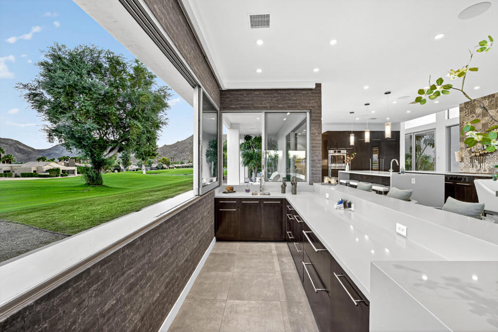 MLS #219137211DA image #14