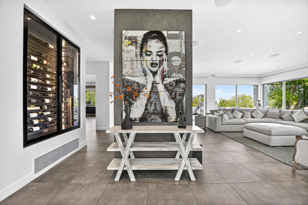 MLS #219137211DA image #5