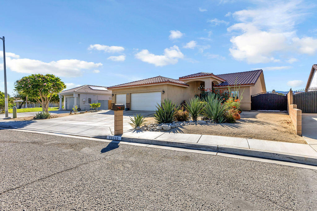 MLS #219137229DA image #1