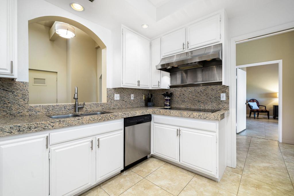 MLS #219137235DA image #9