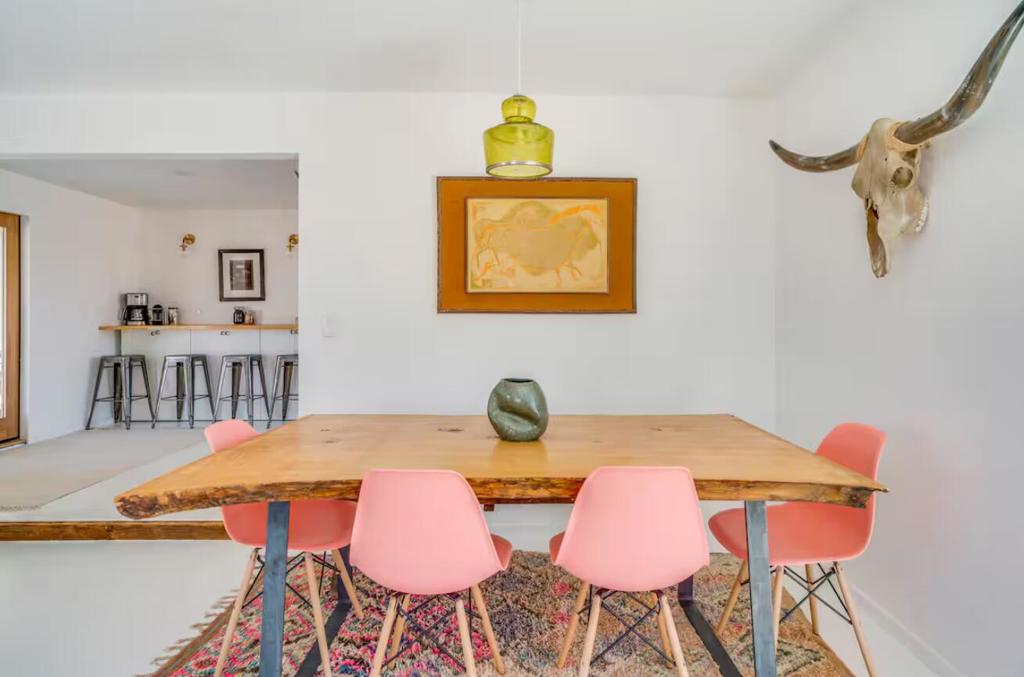 MLS #219137240PS image #3