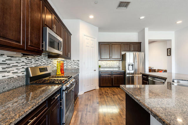 MLS #219137242DA image #16