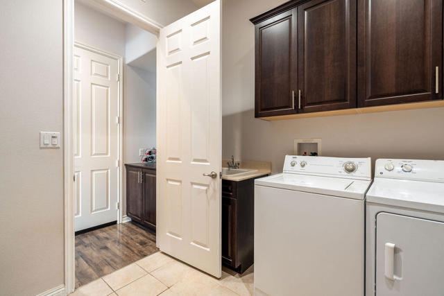 MLS #219137242DA image #9