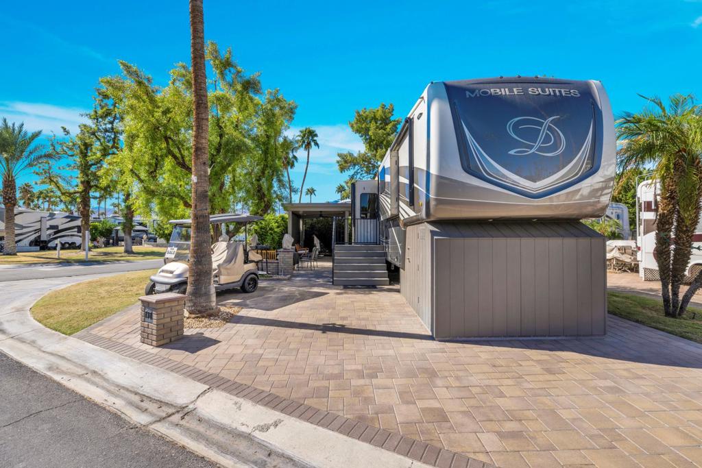 MLS #219137243DA image #0