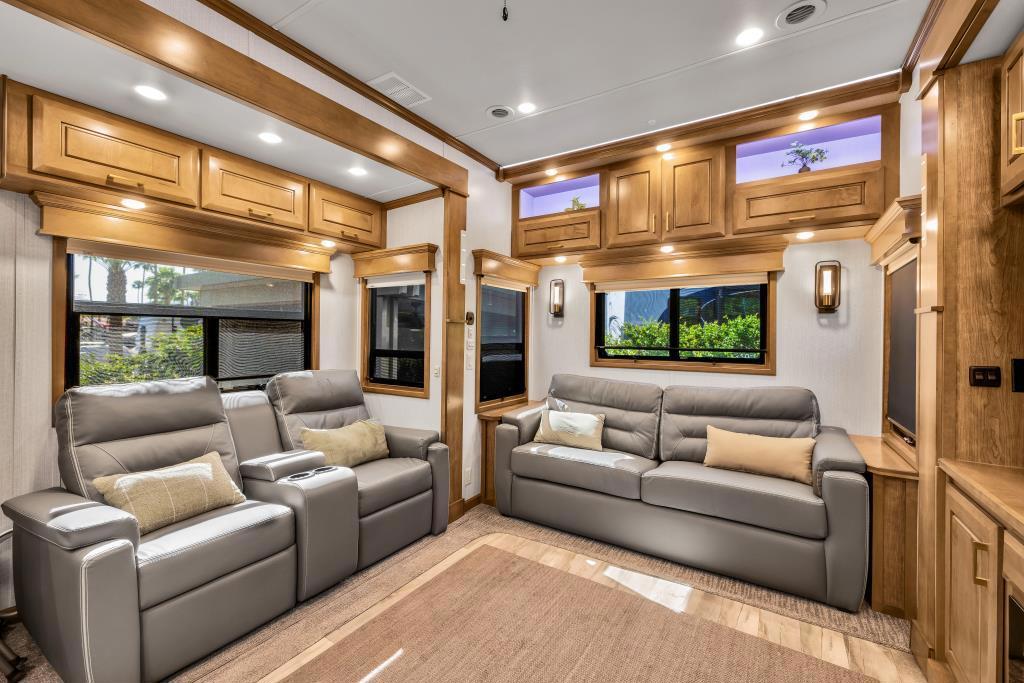 MLS #219137243DA image #14