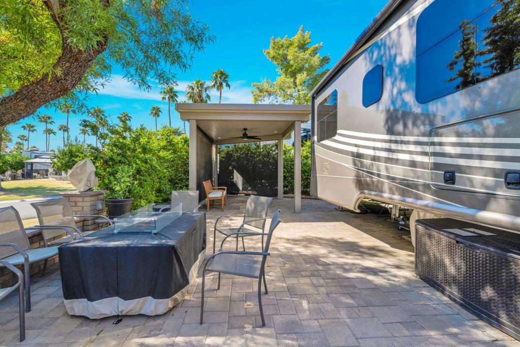 MLS #219137243DA image #4