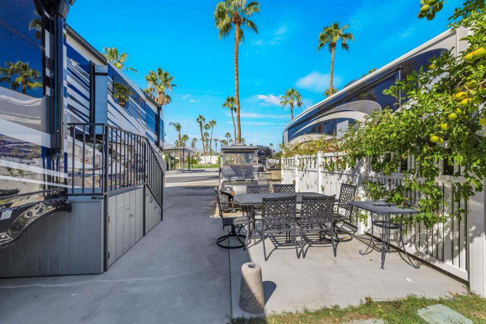 MLS #219137246DA image #10