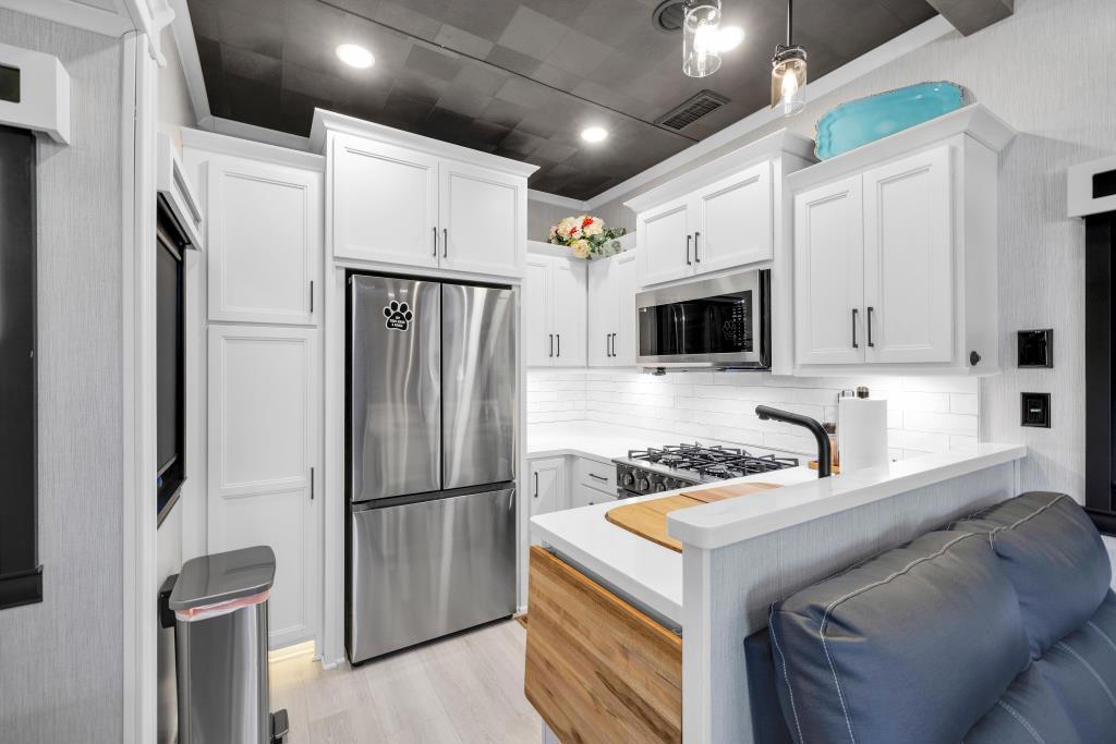 MLS #219137246DA image #19