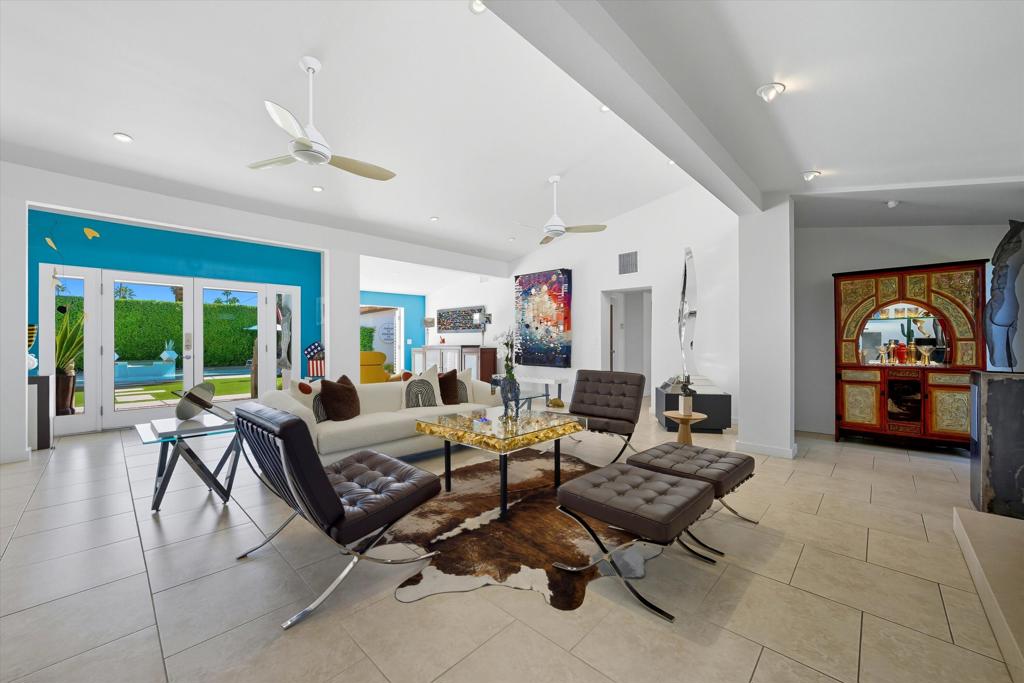 MLS #219137278PS image #4