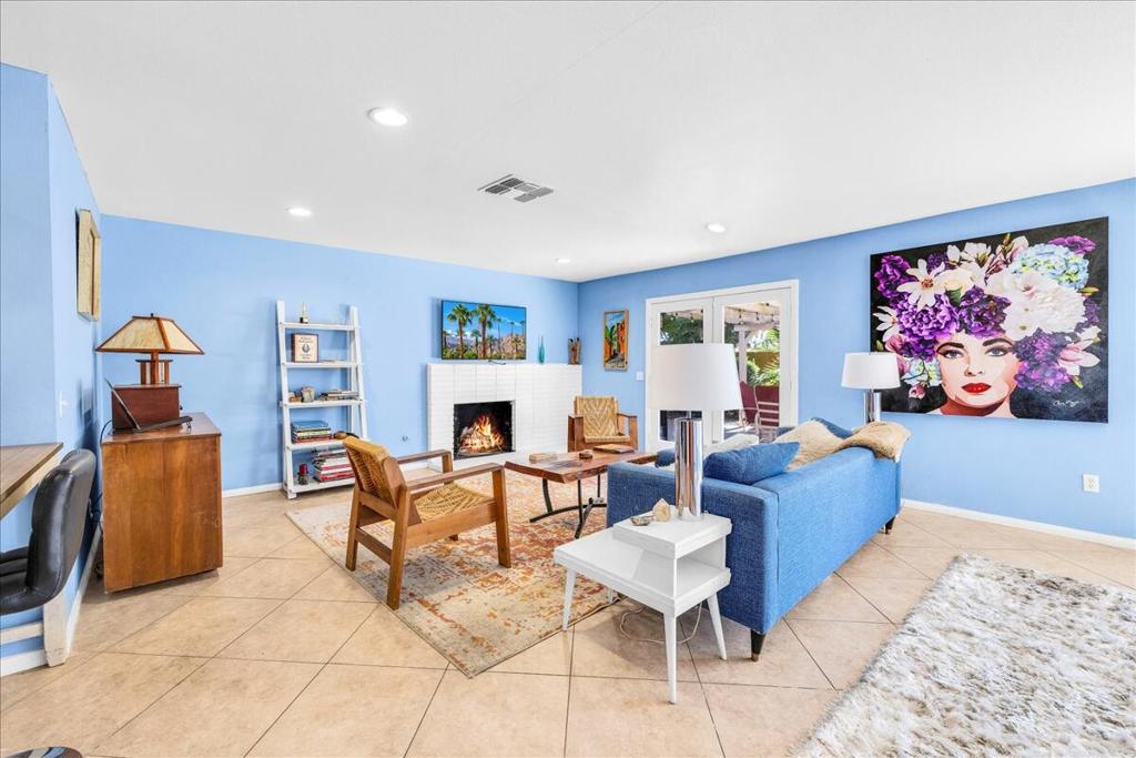 MLS #219137291PS image #3