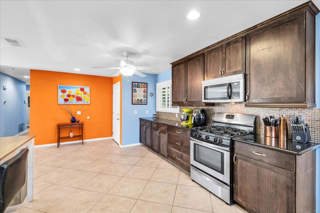 MLS #219137291PS image #8