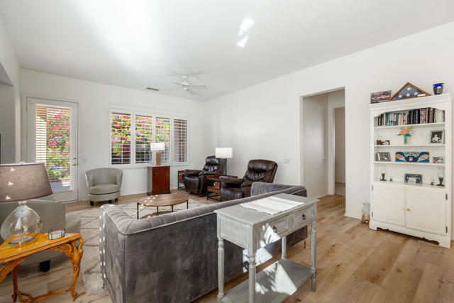 MLS #219137315DA image #7