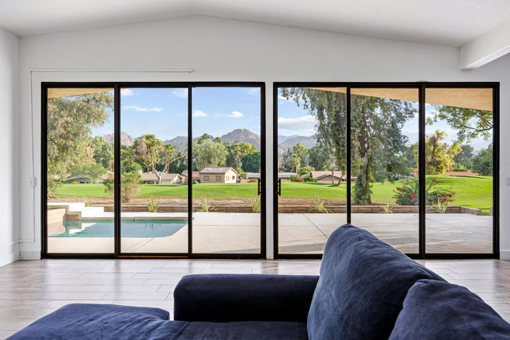 MLS #219137323DA image #4