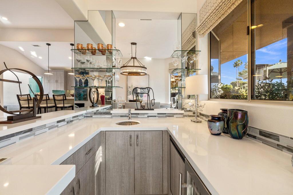 MLS #219137332DA image #10