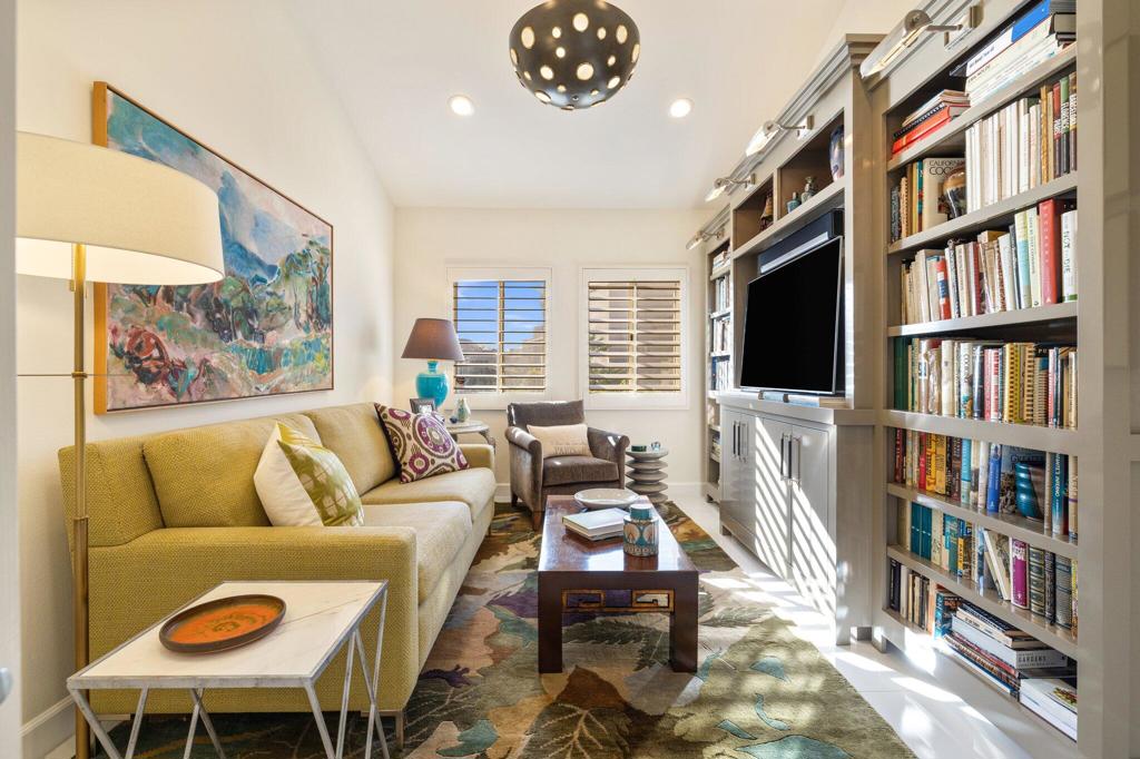 MLS #219137332DA image #25