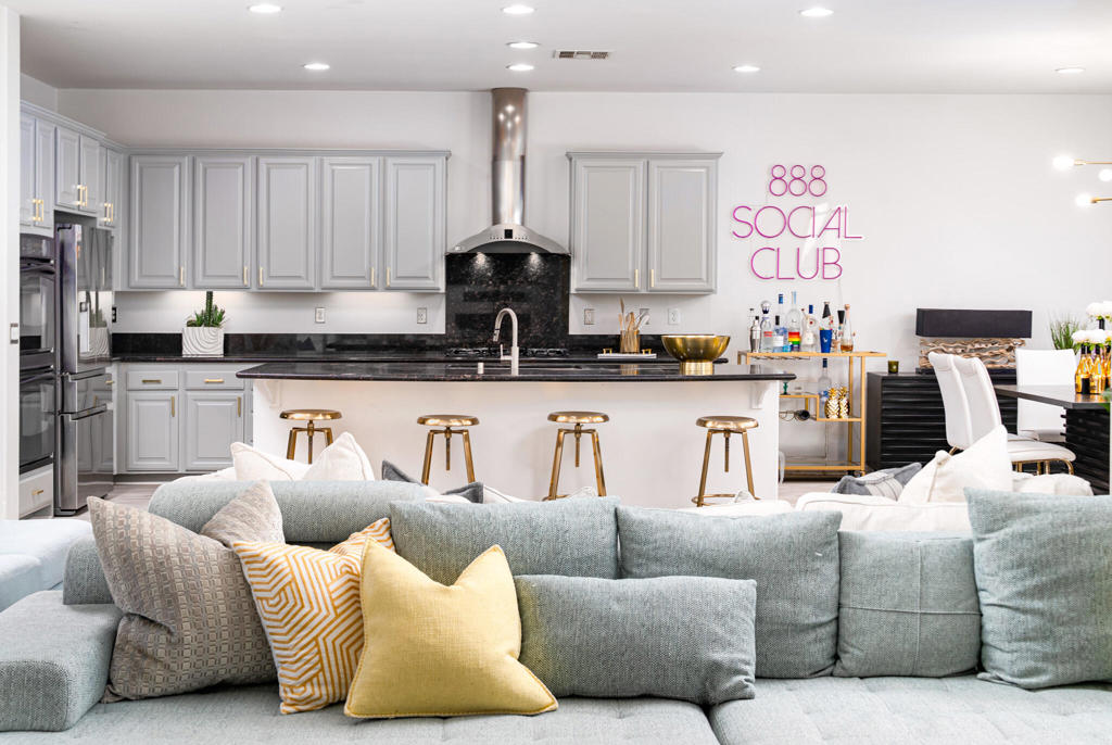 MLS #219137343DA image #1