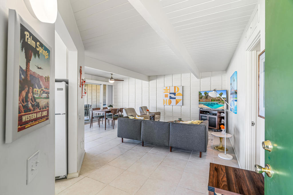 MLS #219137348PS image #2