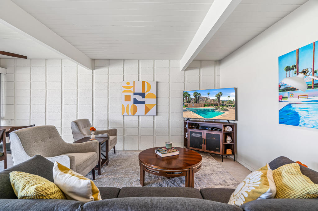 MLS #219137348PS image #3