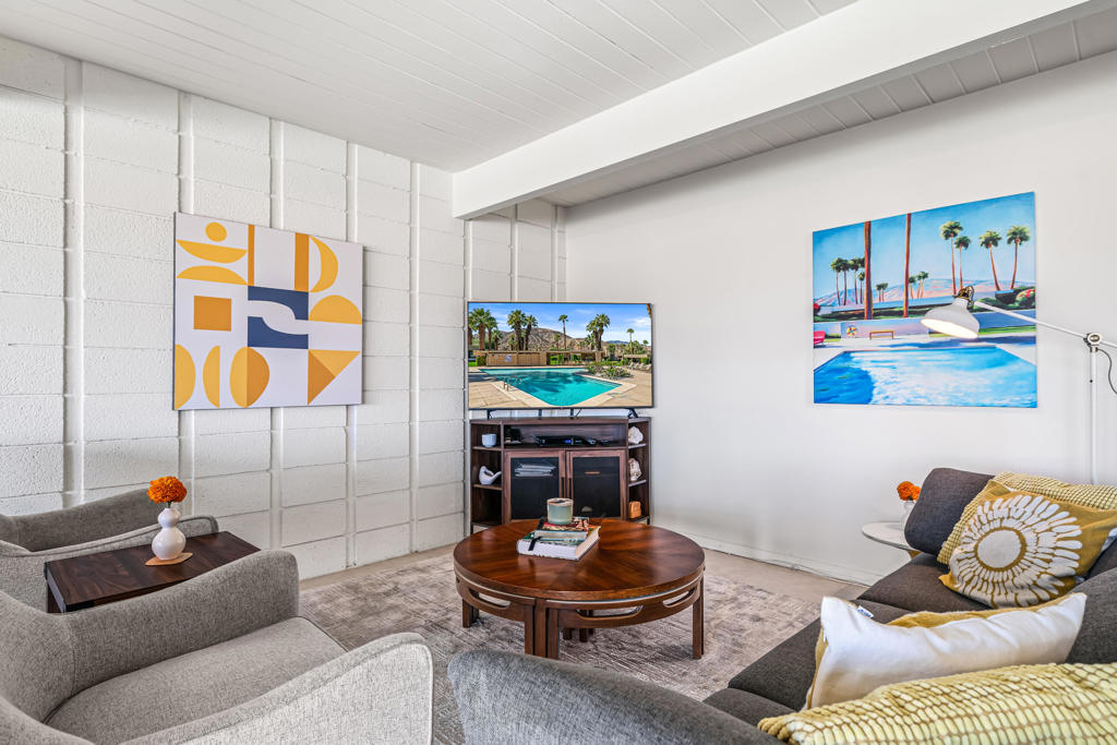 MLS #219137348PS image #5