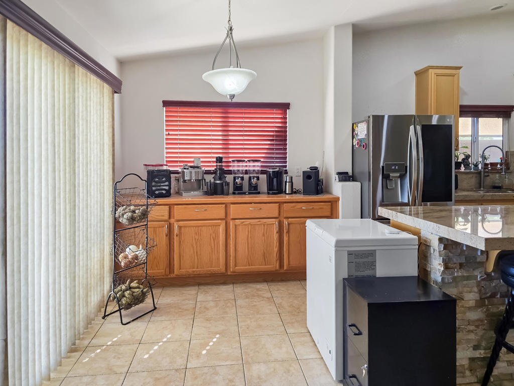 MLS #219137351DA image #9