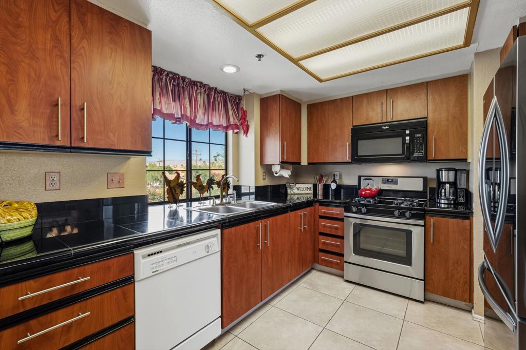 MLS #219137357DA image #2