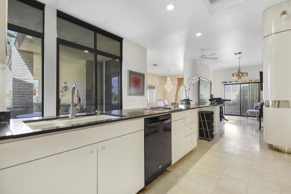 MLS #219137360DA image #7