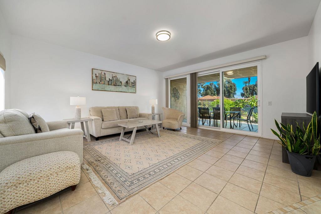 MLS #219137373DA image #6