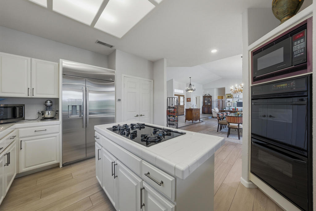 MLS #219137377DA image #17