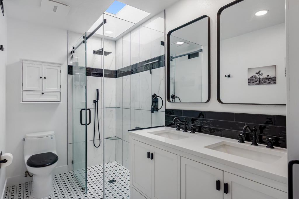 MLS #219137381DA image #2