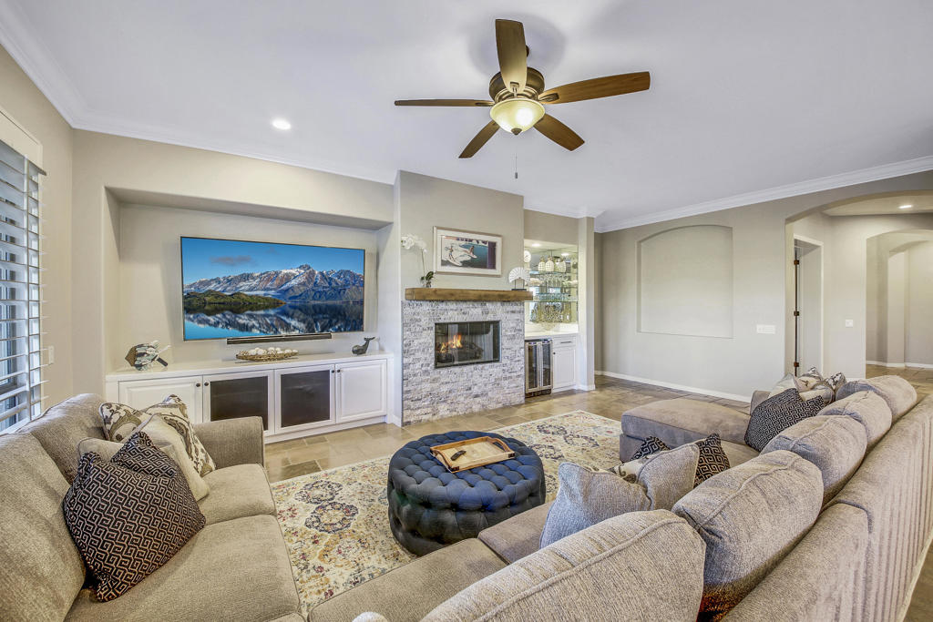 MLS #219137383DA image #27