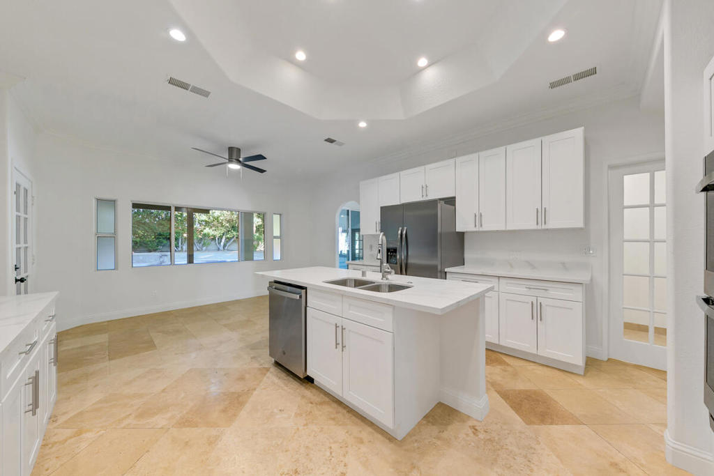 MLS #219137385DA image #15