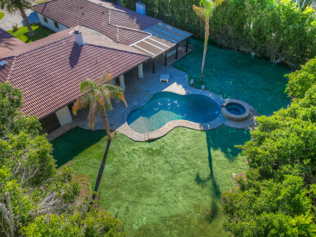 MLS #219137385DA image #3